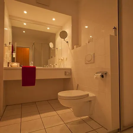 Am Weissen Turm * 巴特诺因阿尔-阿尔韦勒