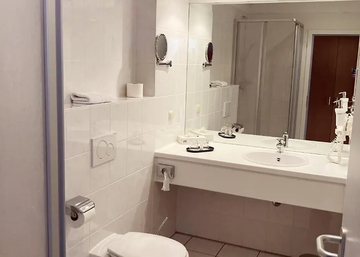 Am Weissen Turm Hotel *